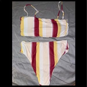 Adorable striped bikini